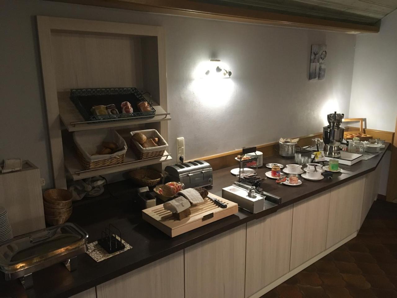 Hotel-Restaurant Zur Muehle Шермбек Экстерьер фото